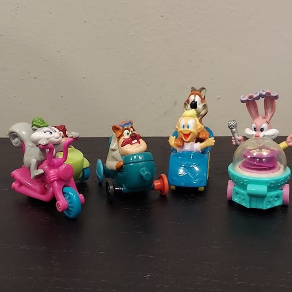 Vintage 1991 McDonalds Tiny Toon Adventures Happy Meal Toy Lot Set of 4 Figures